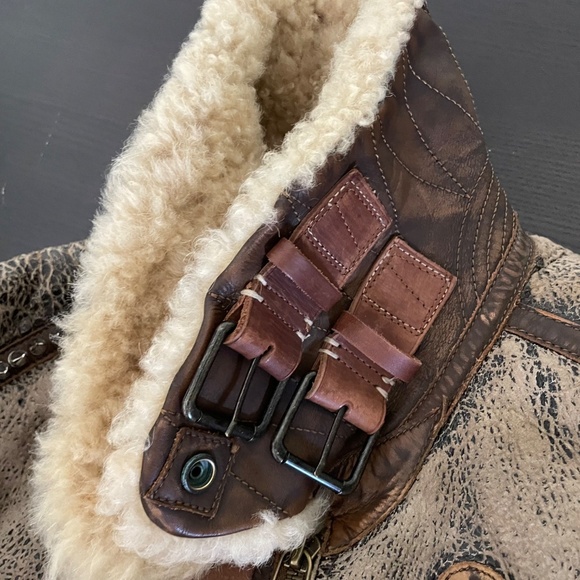 Polo Ralph Lauren shearling-lined bomber jacket - Picture 5 of 11